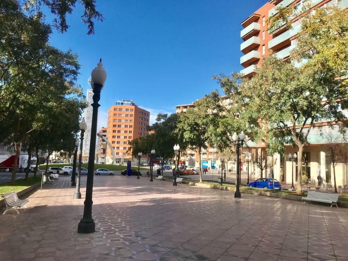 Rambla Free Parking Apartment *